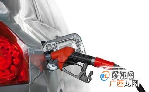 92号汽油和95号汽油混着加对车辆有伤害吗