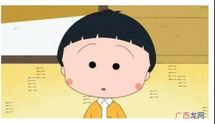 周笔畅鼻子，被杨幂号出喜脉的周笔畅又被亲妈怼鼻子像假的
