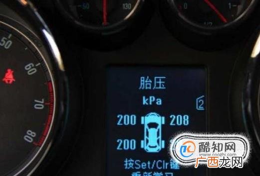 汽车轮胎什么样的情况下需要更换？