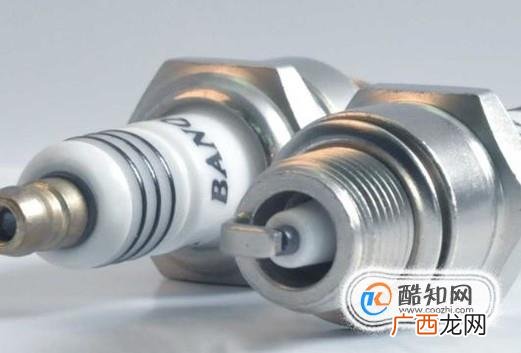 汽车换火花塞要注意什么？