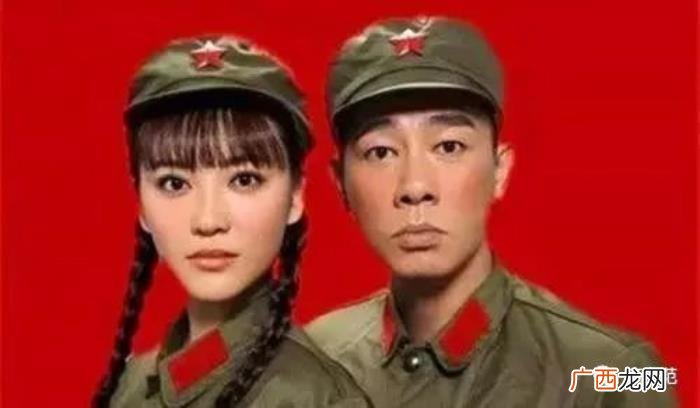 衬衫证件照，证件照却惨遭PS…明星结婚证件照画风哪家强