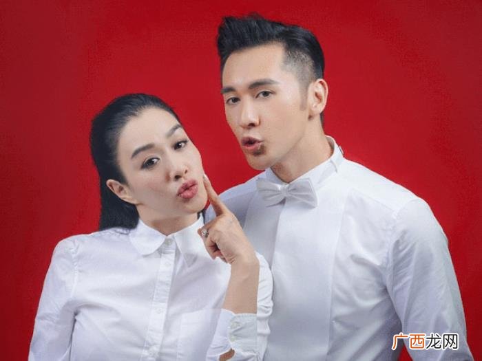 衬衫证件照，证件照却惨遭PS…明星结婚证件照画风哪家强
