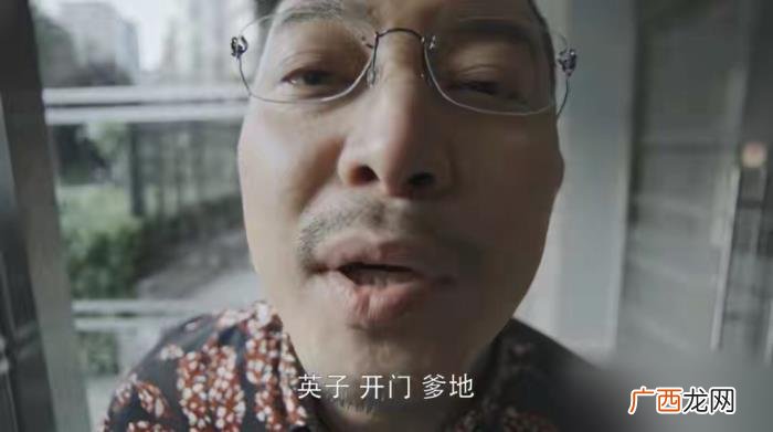 周杰伦发福，周杰伦发胖、王力宏满脸胡渣变大叔