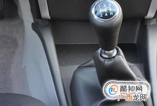 手动挡汽车驾驶有什么实用技巧？