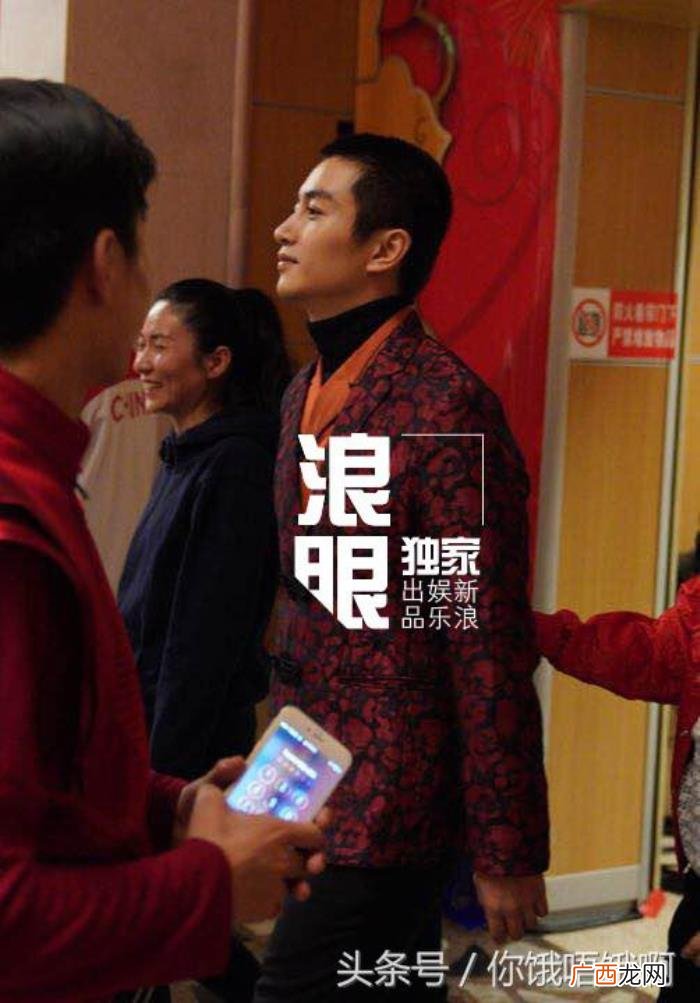 陈晓佟丽娅，陈晓佟丽娅郑恺周杰伦在后台状态大好