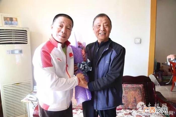 白文祥武术，陕西省市武术协会领导元宵节看望老武术家