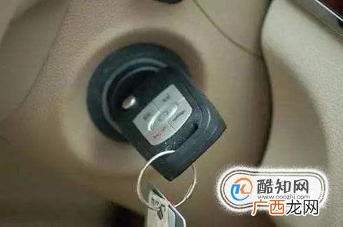 自动挡汽车如何正确停车