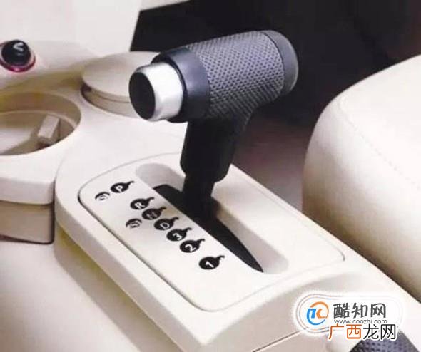 自动档各字母代表的是什么