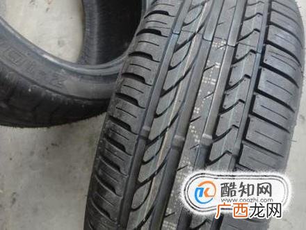 轮胎粘上沥青怎么办