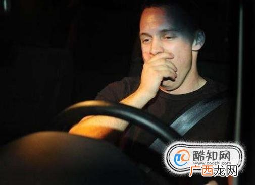 司机开车影响安全驾驶的坏习惯有哪些？