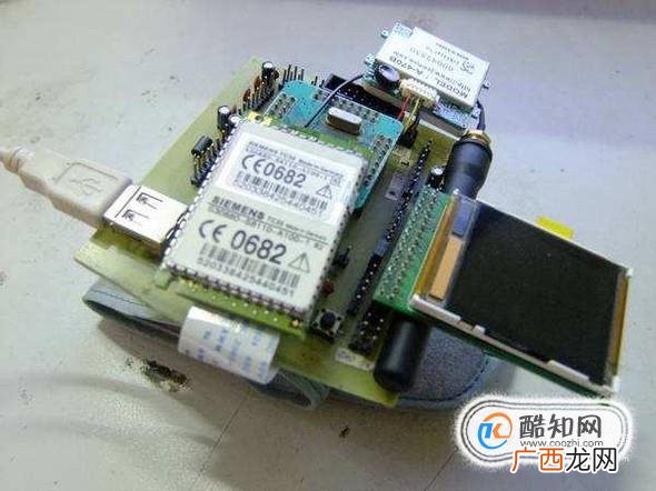 GPS定位器安装在车上哪个位置