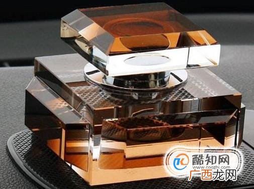 怎么给自己的爱车挑一款车用香水？
