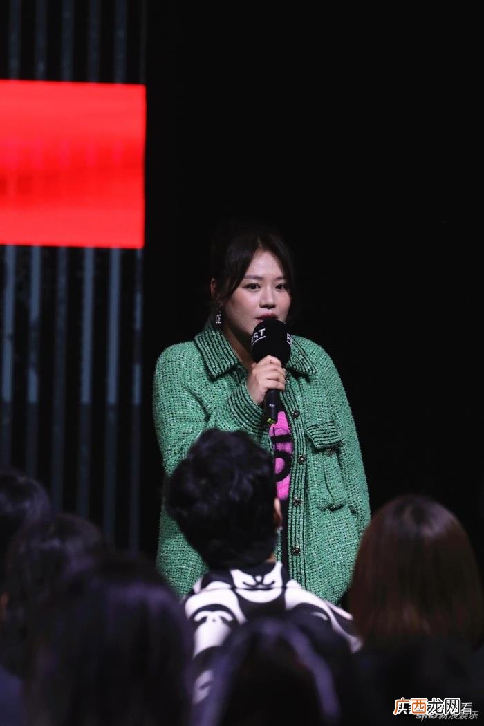 郭麒麟周迅,周迅马思纯郭麒麟出席青年电影展年度发布会