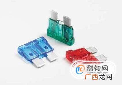 汽车保险丝烧了怎么办