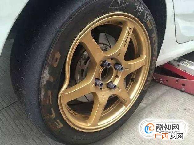 车辆行驶中方向盘抖动的处理方法你掌握了吗？