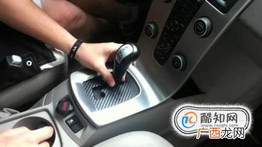 为什么要选择手动挡车