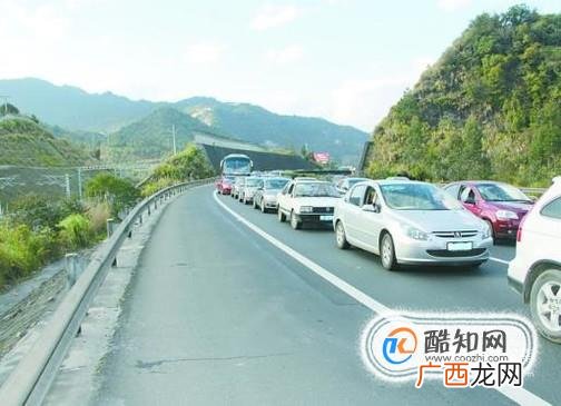 高速上开车有哪些注意要点？