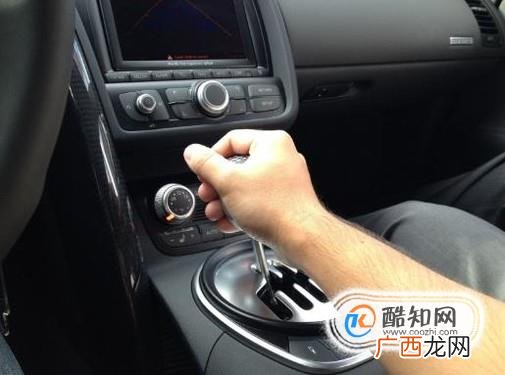 高速上开车有哪些注意要点？