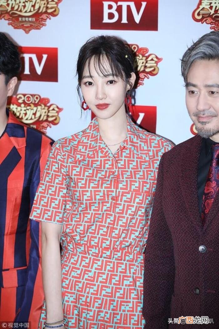 杨幂和罗晋，杨幂再现仙女造型唐嫣罗晋合体超甜