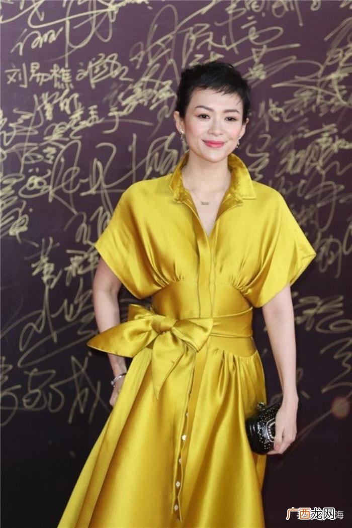 章子怡真名，改网名为真名的章子怡过烟火人生接地气