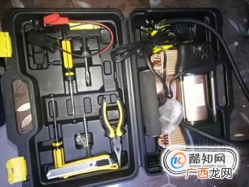 汽车车载充气泵使用方法