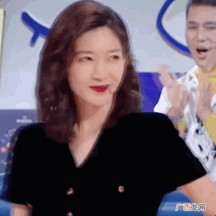 江疏影唐嫣，江疏影唐嫣靠一只口红成了人生赢家
