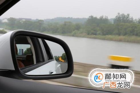 开车并线技巧图解