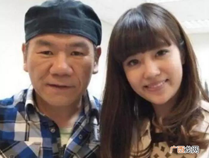 唐嫣李溪芮，李溪芮也曾留过像唐嫣一样厚重的齐刘海