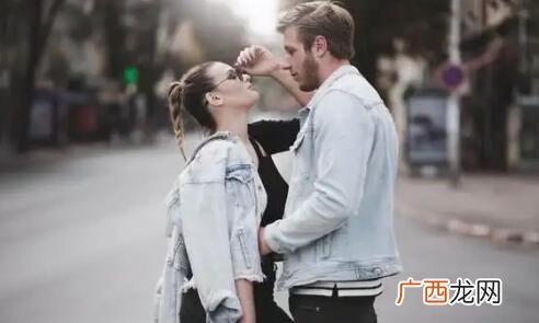 占有欲是什么意思？从爱情方面来说
