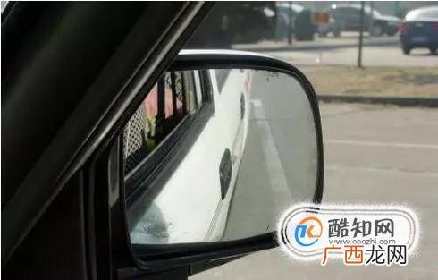 科目二倒车入库技巧如何轻松通过科目二倒车入库