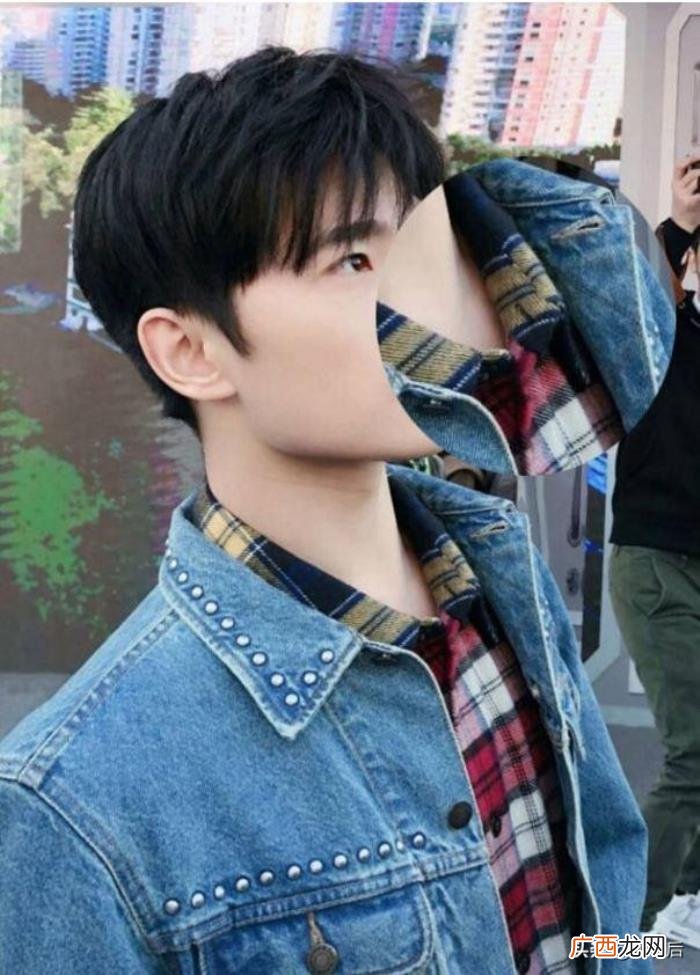 杨洋张天爱，杨洋和张天爱穿的居然是同一件衣服