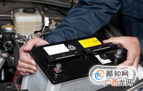 怎样判断汽车是否需要更换电瓶