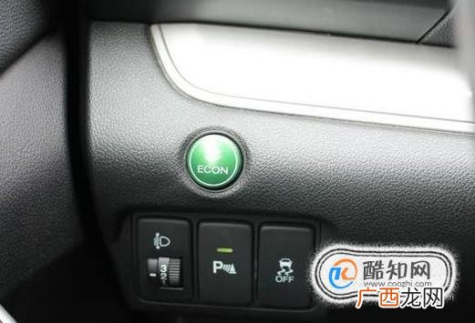 买车要选择的必备安全配置有哪些？