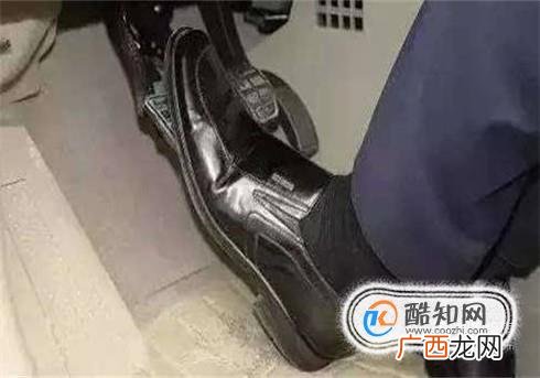 冬季开车注意事项和驾车技巧