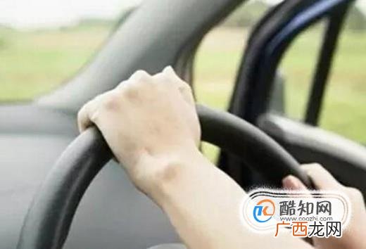 怎么养护汽车的发动机？