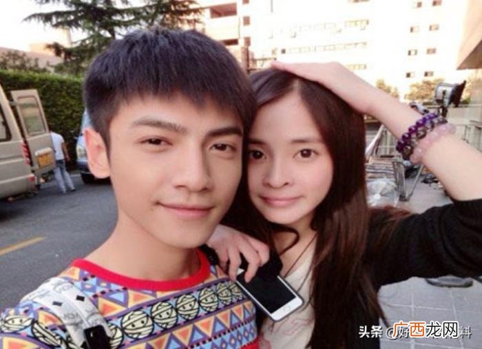 罗云熙女友，罗云熙未出道前与女友的合照曝光很青涩