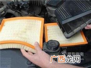 如何更换空气滤清器