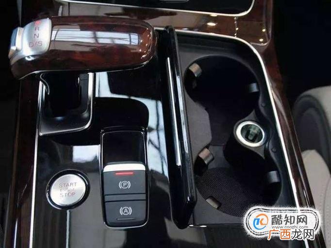 手把手教你汽车电子手刹怎么用,玩咖汽车