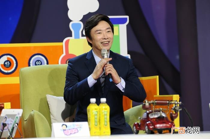 费玉清跳舞,费玉清早期跳舞视频专业度不输舞蹈演员