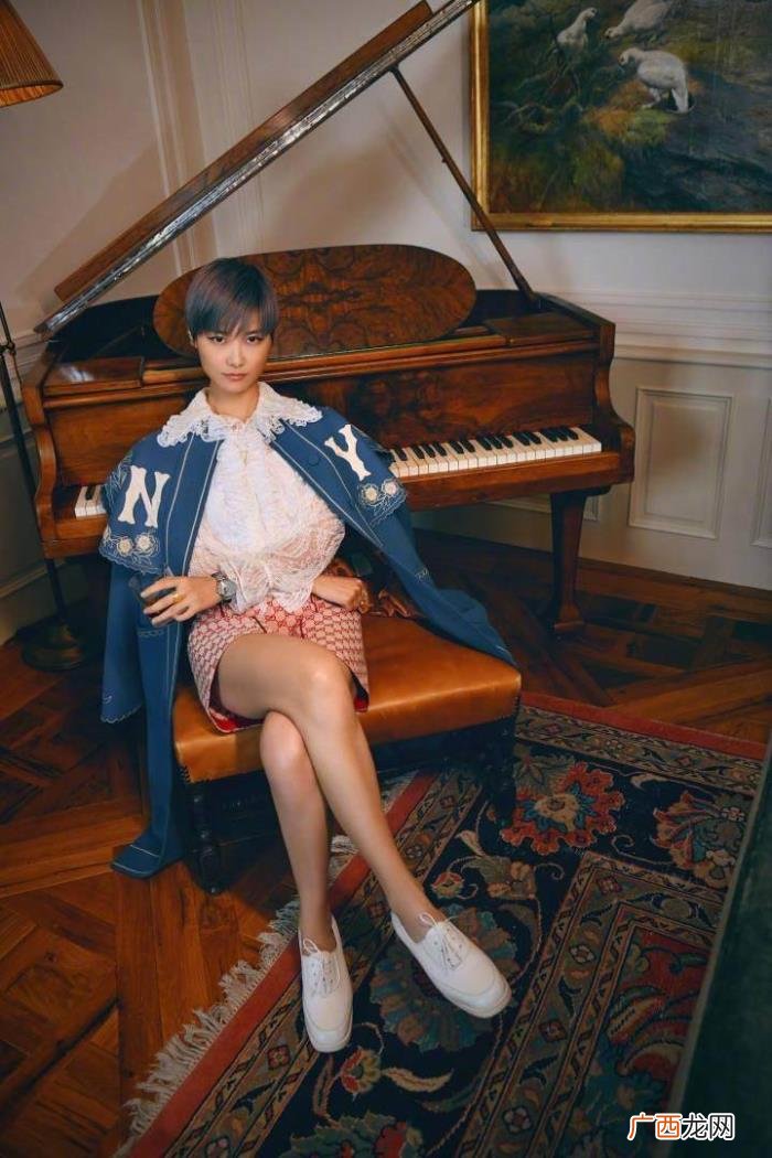 李宇春倪妮，Gucci品牌宠儿李宇春和倪妮出席早春时装秀