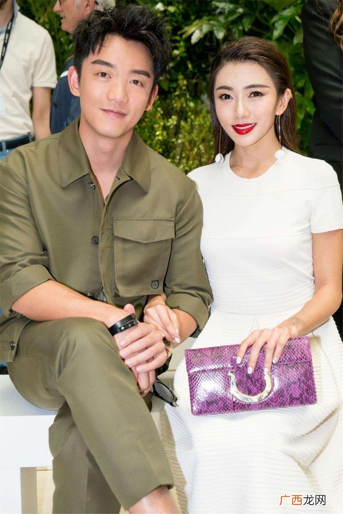 程晓钥郑恺，郑恺程晓玥分手真的是因为程晓玥作吗