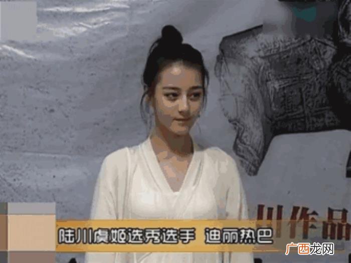 李易峰相亲，胡一天相亲杨幂大头贴再到李易峰采访