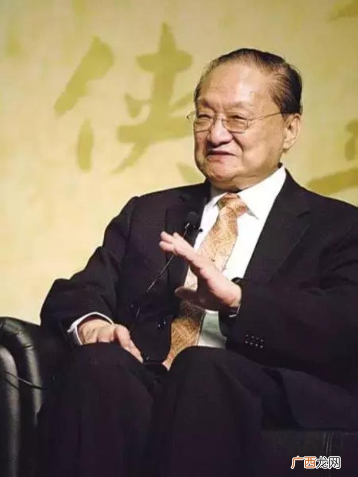 作家的笔名，盘点14位著名作家笔名的由来--琼瑶笔名来自