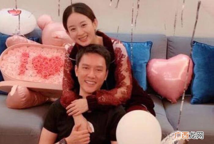 罗晋李一桐，罗晋跟李一桐拍宣传照被吐槽小动作太多