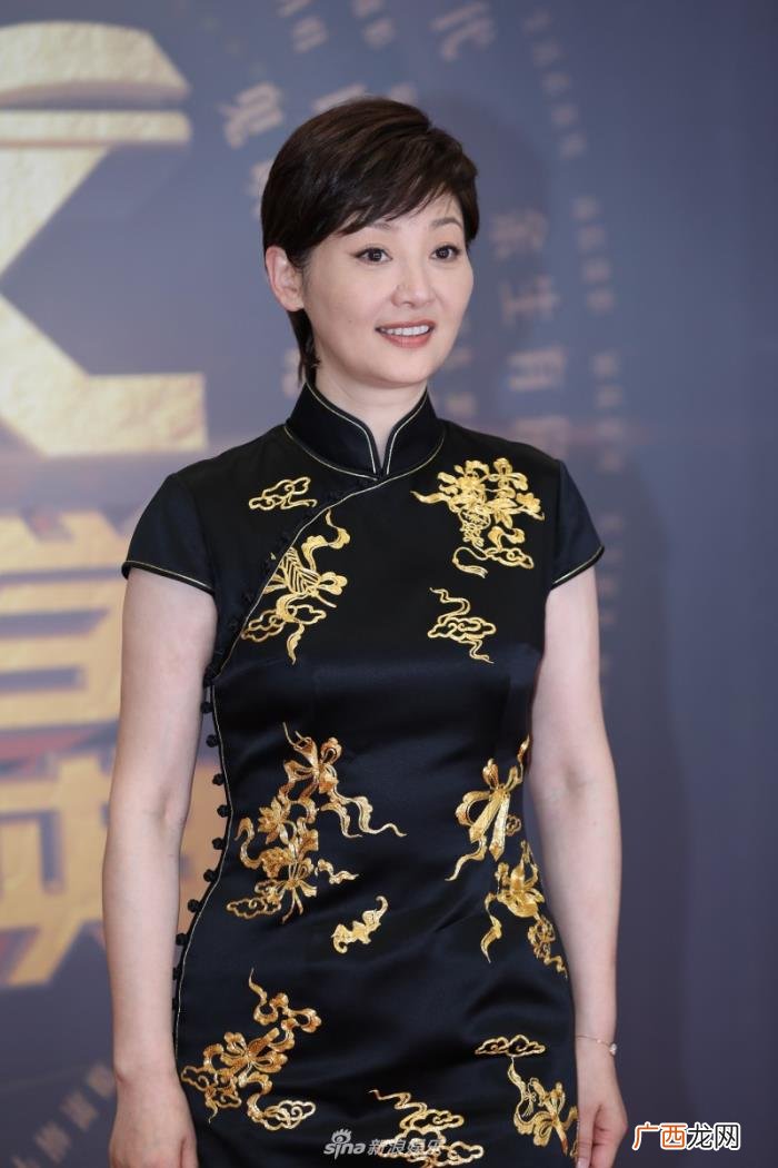 张若昀宋轶，关晓彤宋轶张若昀肖战出席盛典男帅女美