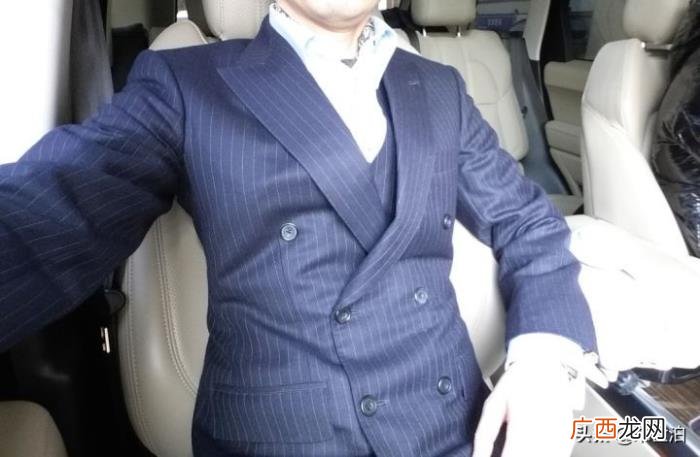 双排扣西装，全扣才是双排扣西装永不出错的穿法