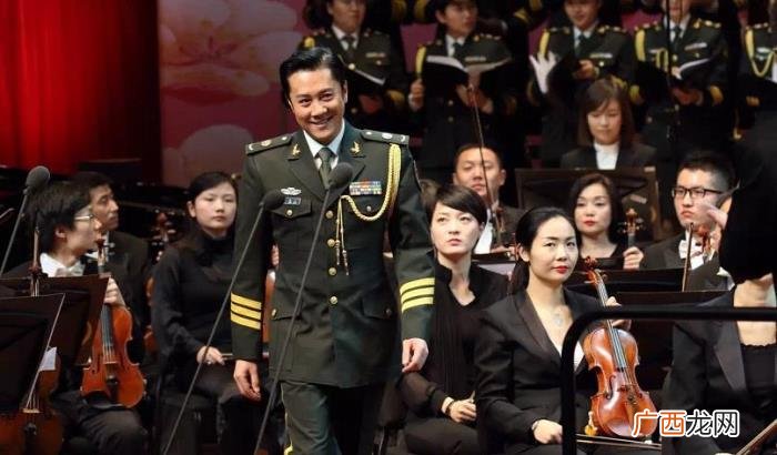 蔡国庆妻子，54岁蔡国庆隐藏十年的妻子长这么漂亮