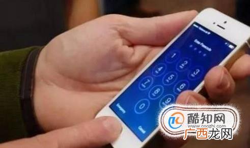 捡到手机不还会有什么法律责任？