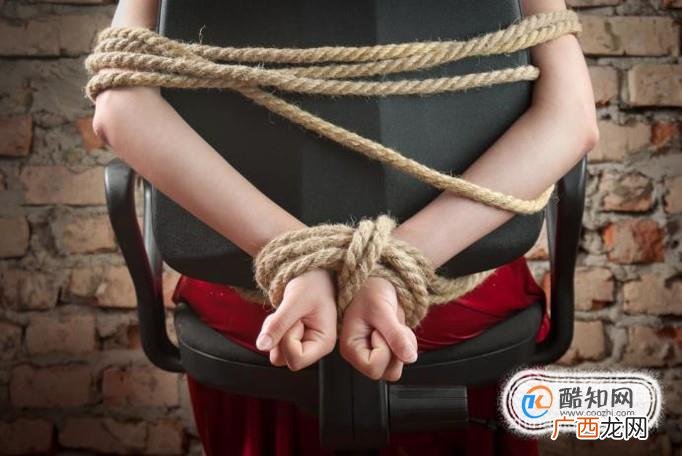 绑架罪与敲诈勒索罪区别?