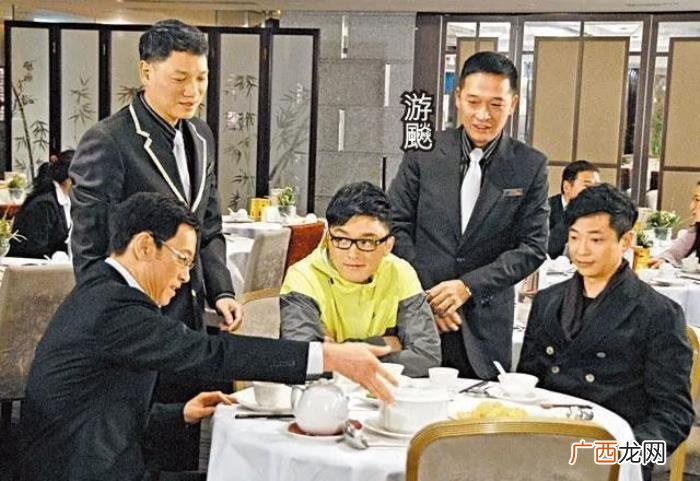 杨怡胡定欣，胡定欣、杨怡苦熬数十载才熬出视后
